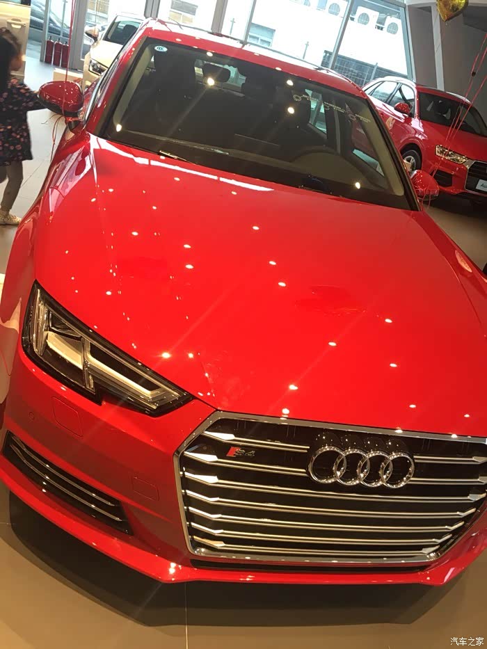 【图】谁有红色的照片呀,发我看下,谢谢啦._奥迪a4l论坛_汽车之家论坛