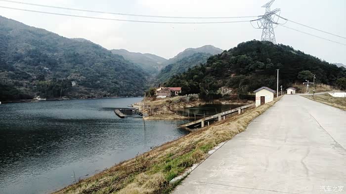 长沙cs75官方车友会雨后春光灿烂的下午出门去北山水库踏青