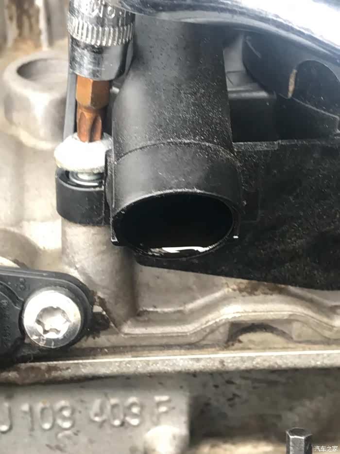 帕萨特二代ea888自己动手更换德国进口汉格斯特废气阀