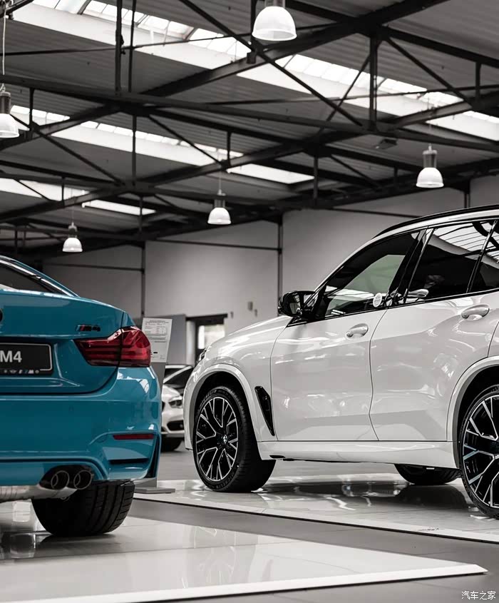 98 | 回复: 0 宝马m系论坛 白色的奥迪,动感十足的轮毂,犀利的车灯