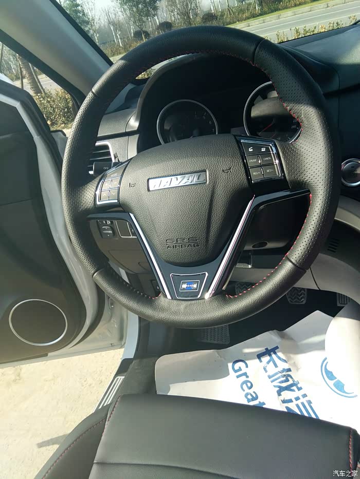 新手司机提蓝标哈弗h6运动版上路,希望早日化身老司机