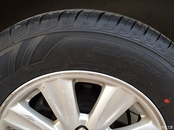 成功更换美国固铂轮胎20565r15请版主申精