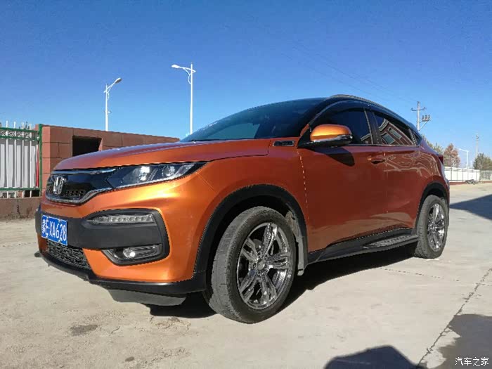 橙色xrv贴黑顶膜漂亮