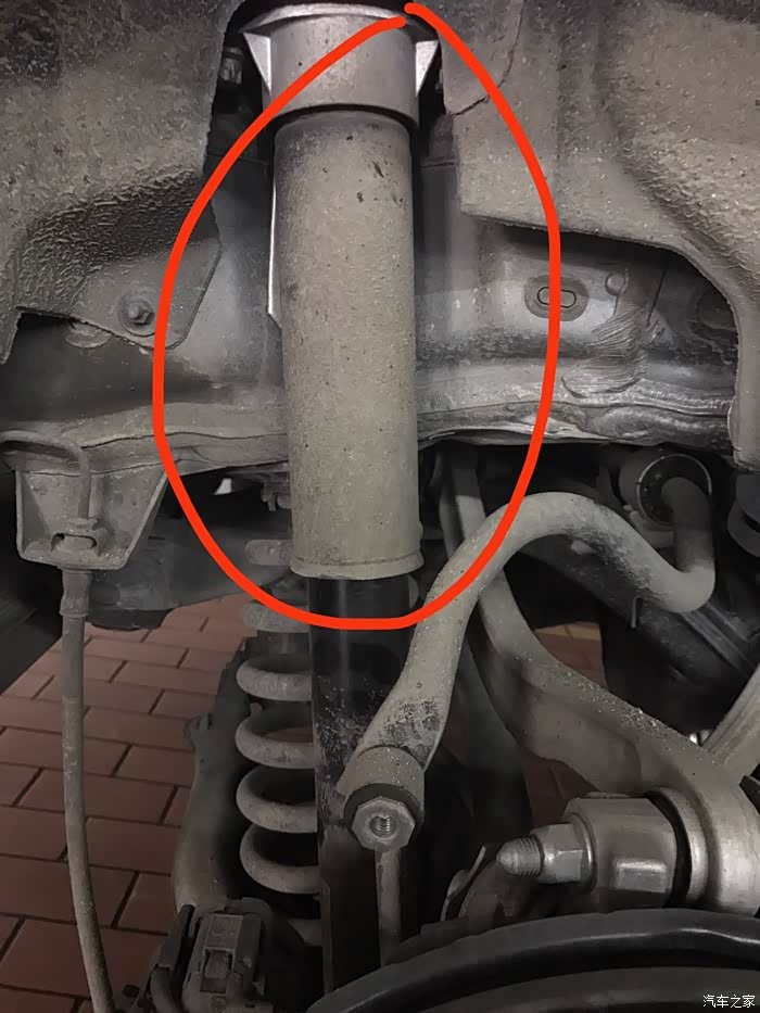 【图】glc右后减震异响,跪求解决方案!_奔驰glc论坛_汽车之家论坛