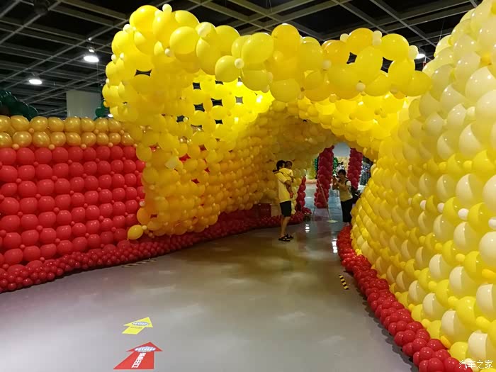 帝豪gs活出动静之疯狂的气球