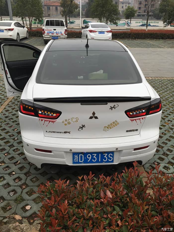 翼神改尾led尾灯