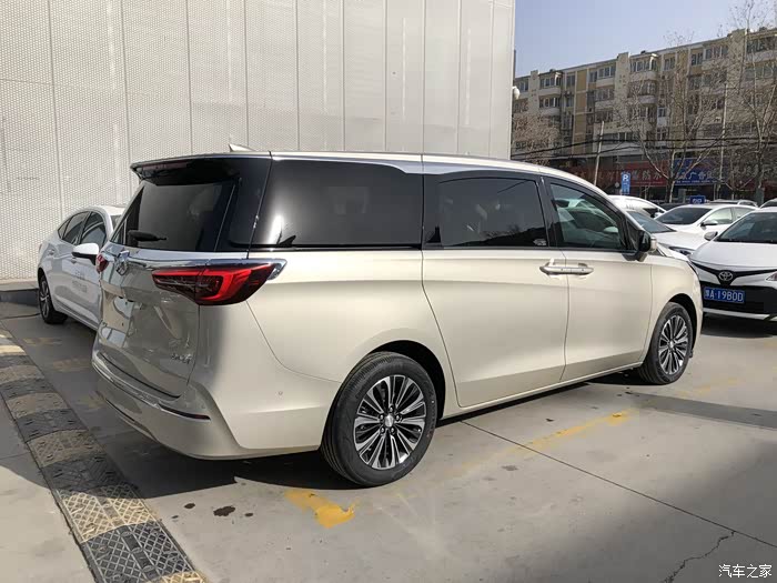 香槟金3799别克gl8653t陆尊提车记司令出品