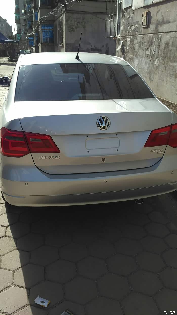 新捷达后备箱jetta180 求解答?