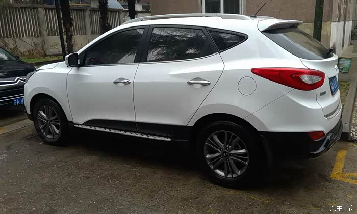 现代ix35提车作业晴雨两天拍摄