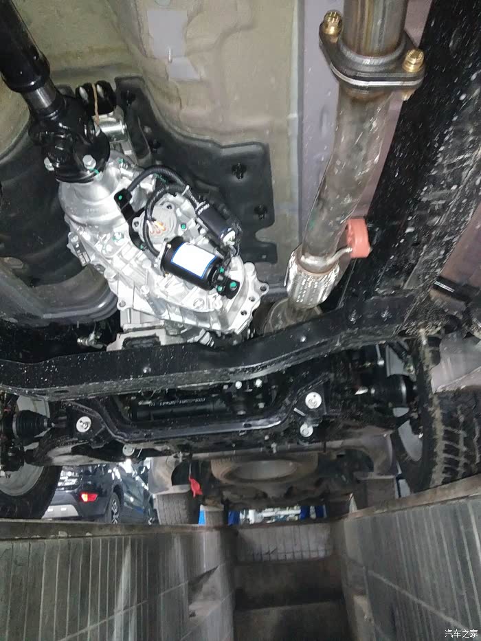 底盘还是挺干净的