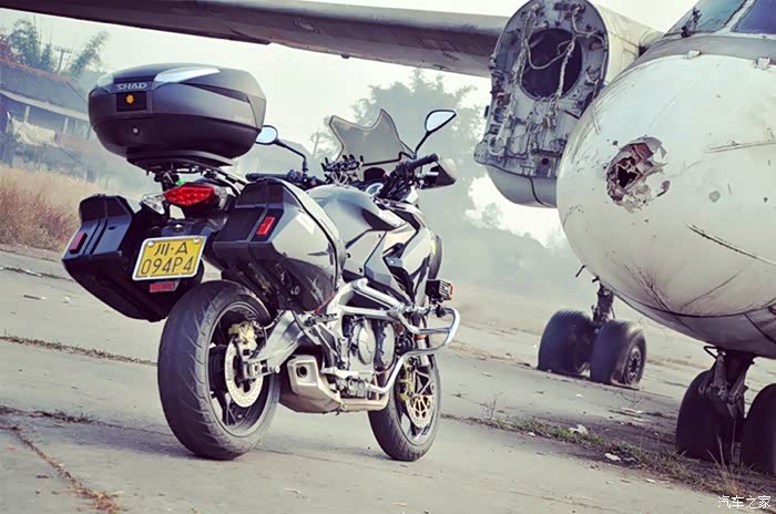 【图】我和飞机有个约定(黄巡)_摩托车论坛_汽车之家论坛