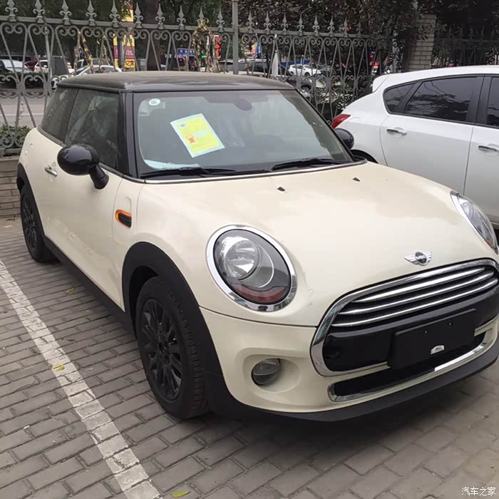 今天订的车胡椒白15标配