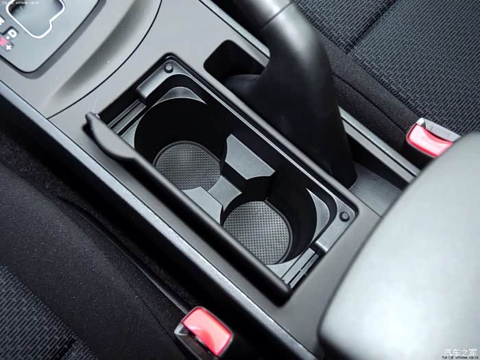 【图】星骋15款的杯架如何更换?_马自达3/星骋论坛_汽车之家论坛