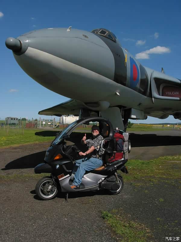 摩托车与飞机