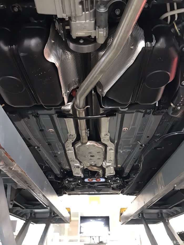 途观l加装踏板需要把护板拆了吗