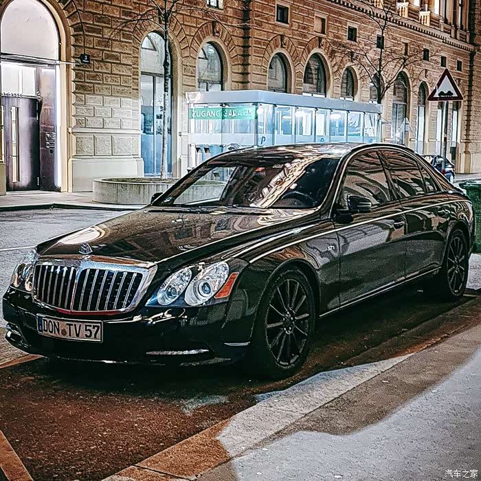 maybach57s这车头的霸气