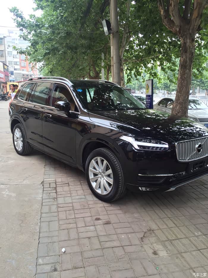 7座t5智逸和奔驰r320豪华怎么选