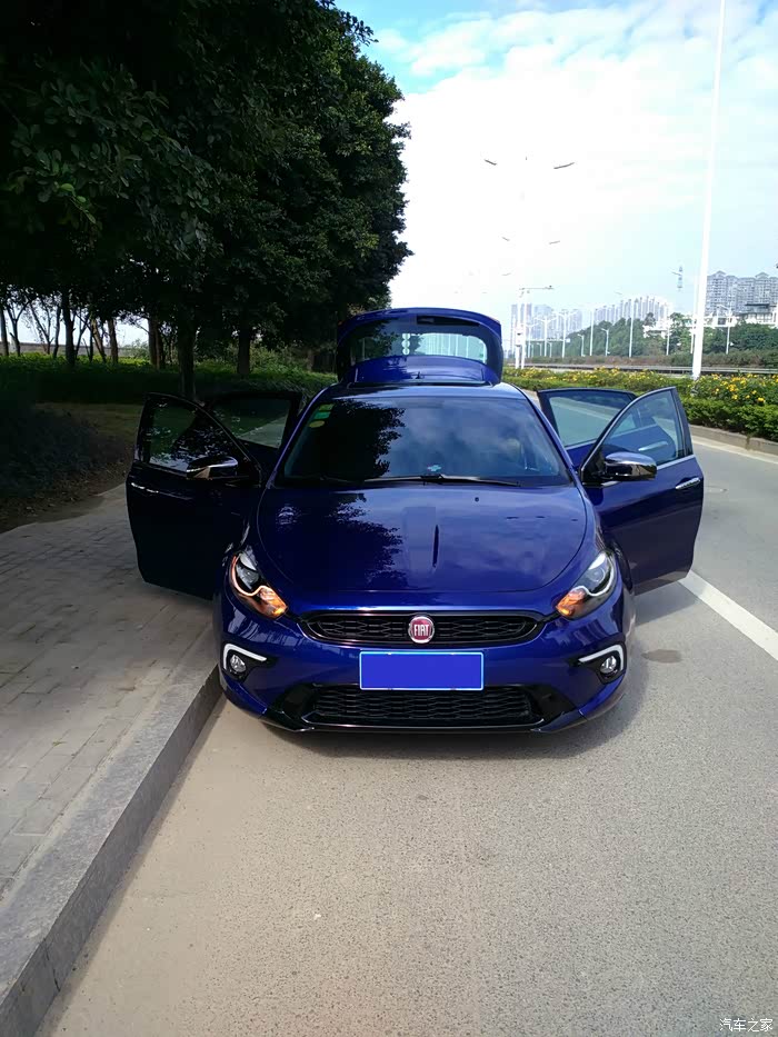 情怀之选亚平宁蓝色精灵菲亚特致悦提车用车点滴分享