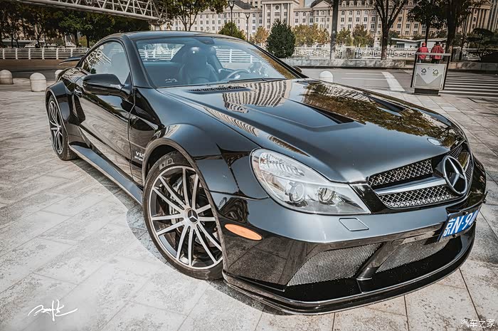 终极猛兽sl65amgblackseries