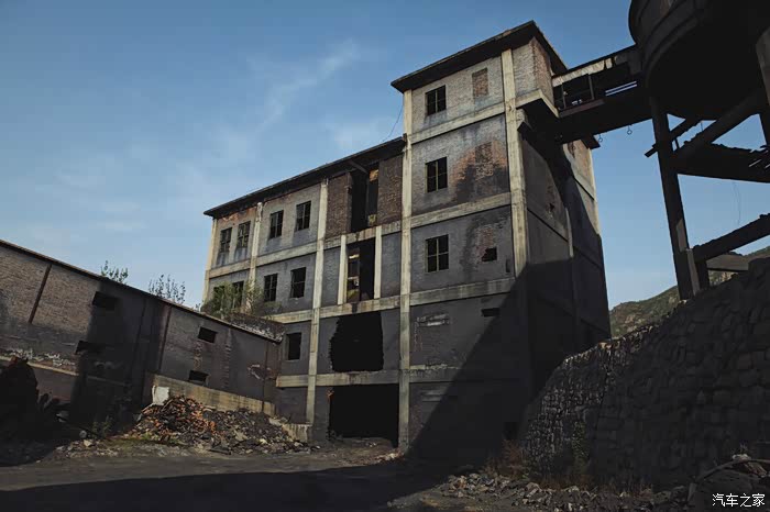 探秘王平村煤矿