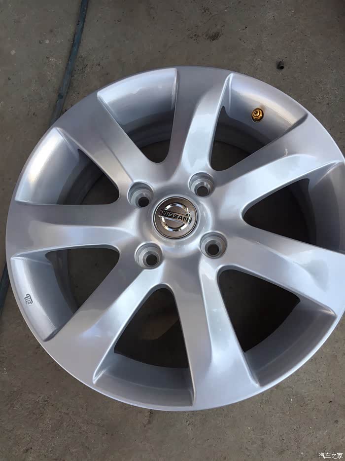 轩逸经典上16寸轮毂