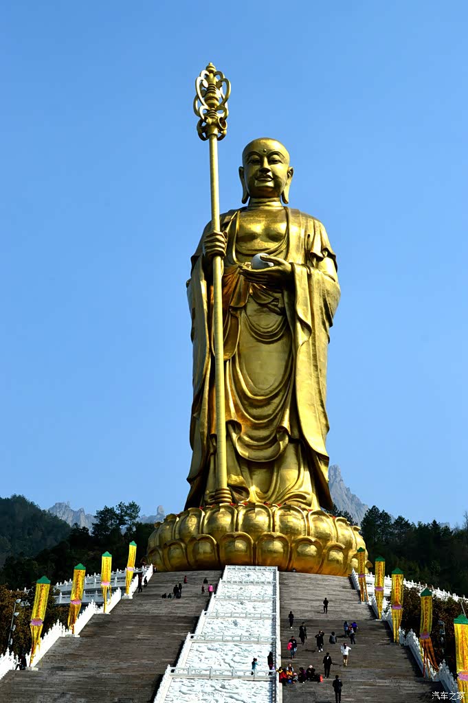 支持荣威750论坛拜谒九华山99米地藏圣像