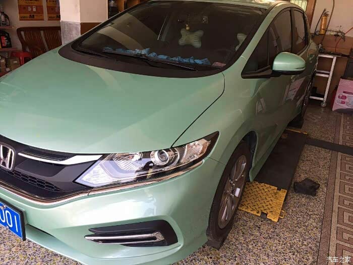 2017款杰德18新翡翠绿作业