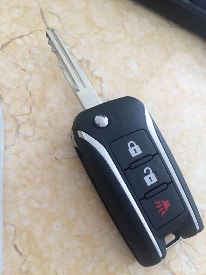 【图】t70原装车匙~_启辰r50论坛_汽车之家论坛