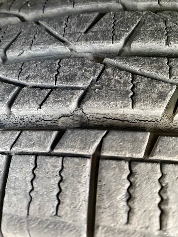 轮胎还能用吗火石