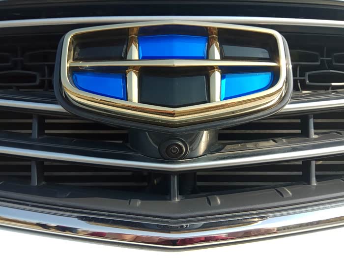 车标——蓝黑色宝石