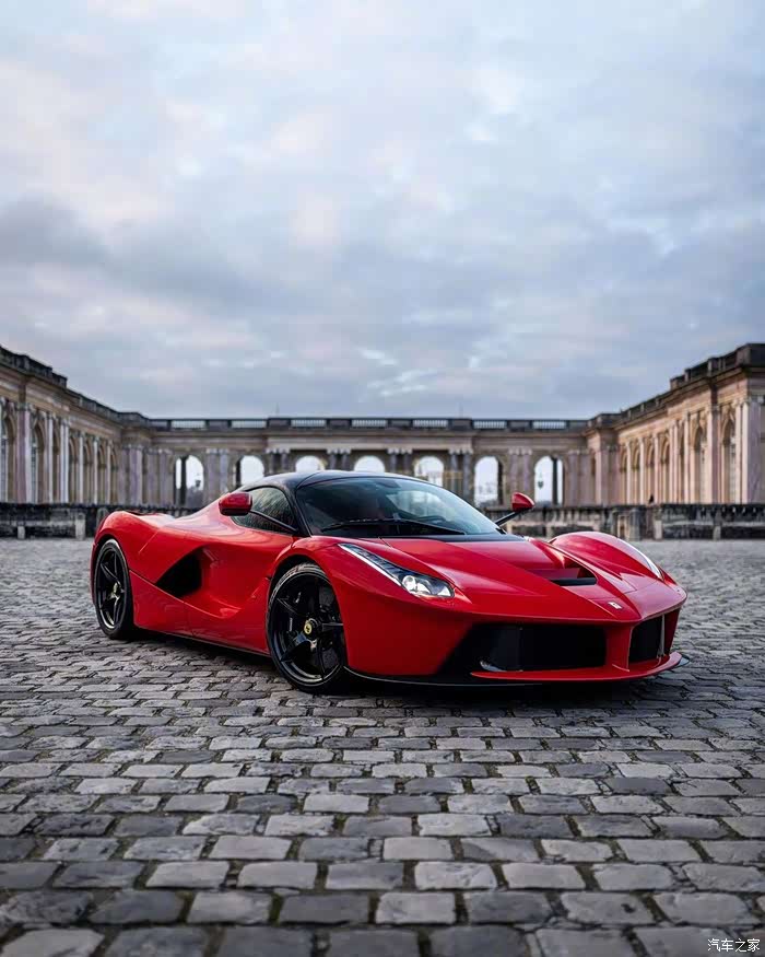 保时捷918 spyder / 法拉利laferra