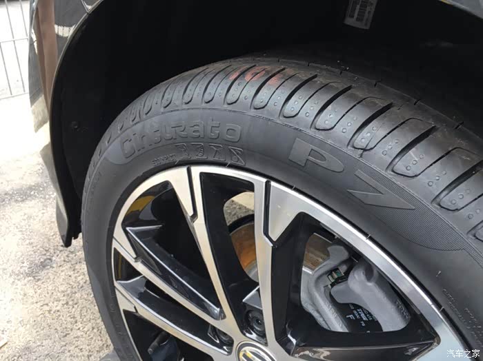 p7轮胎炫酷灰
