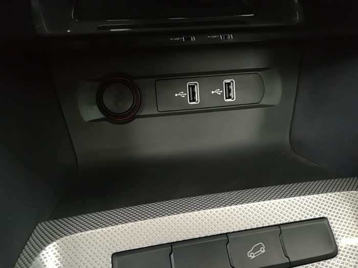 【有智有料】撩一撩我眼中荣威rx3,到店看车作业!