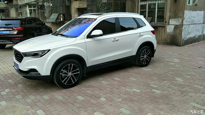 老妹的嫁妆-奔腾x40手豪提车