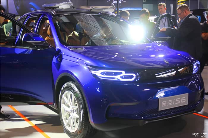 2017上海国际车展19号媒体日跑断腿的国家会展中心百图慎点