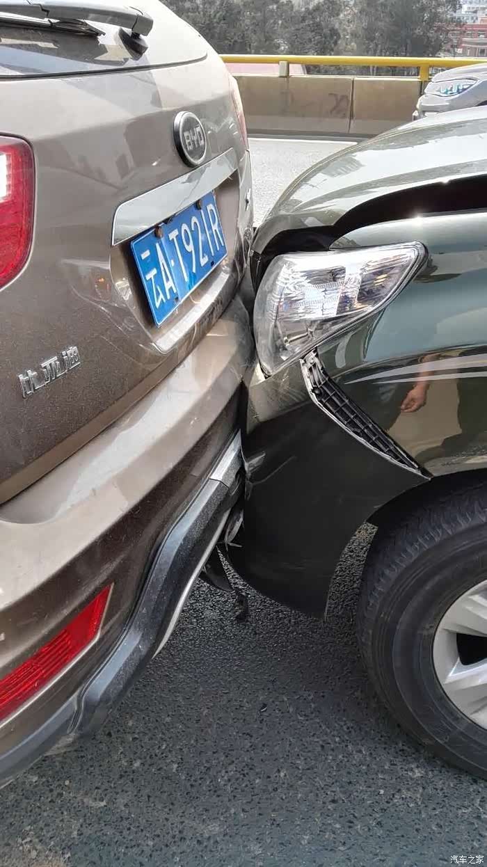 高速上追尾干不过byd