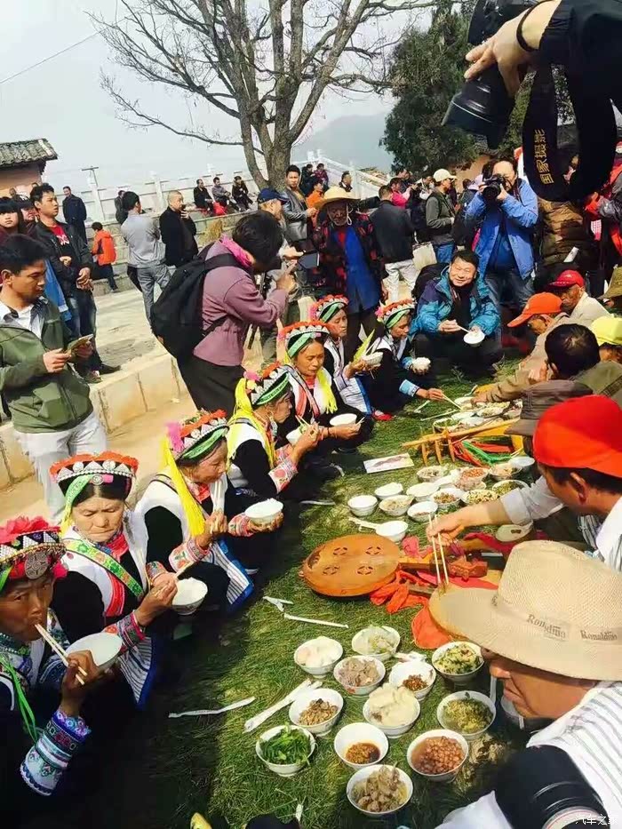 神往云南神秘部落阿细祭火节