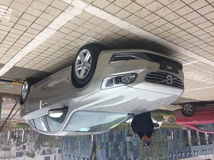 s30s60s90的奋斗免税版沃尔沃s60l智驭版提车作业