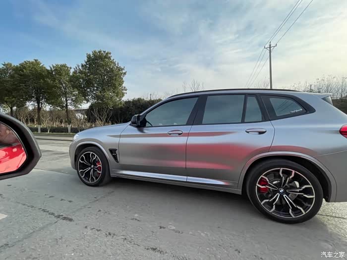 2020款x3 30i改色电光金属钛银灰,分享质感大片