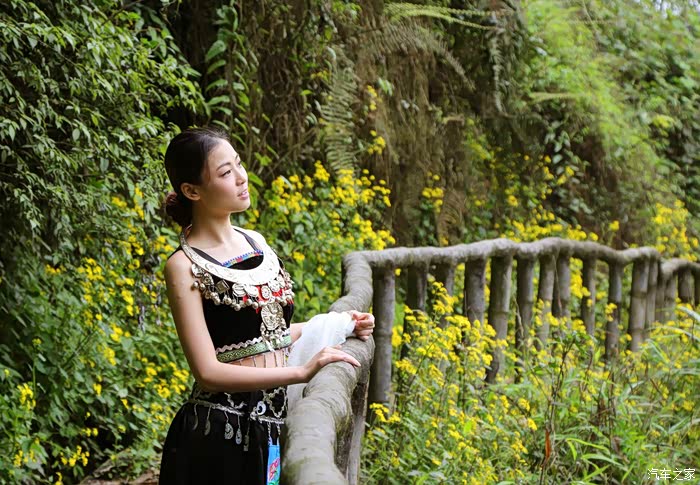 全新明锐独游宜宾兴文石海(帖中美女照片,请勿转载)