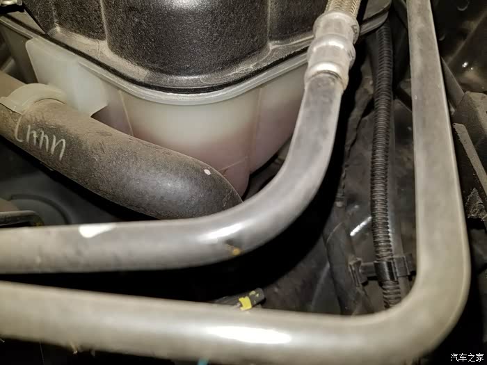 【图】冷却液加到什么位置_奔驰gle论坛_汽车之家论坛