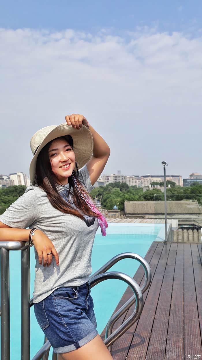 自驾来北京度个假北京妞带你从前门泳池趴一路开到京郊野长城