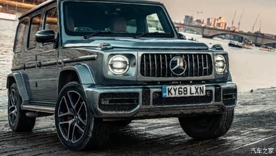 方盒子,新#奔驰g级# 很到位!