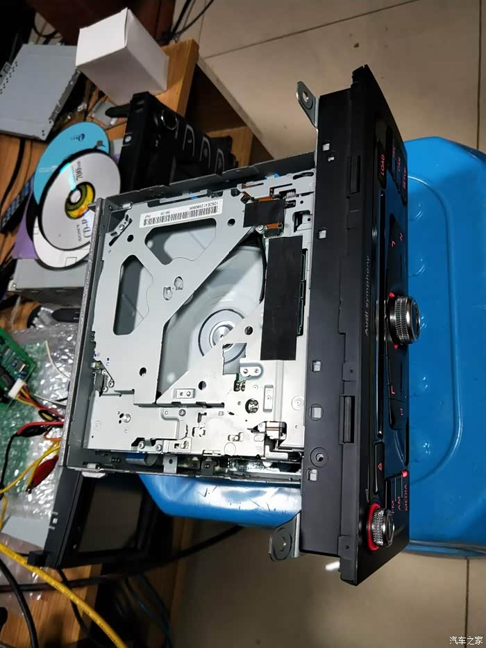 奥迪a4六碟cd主机音响hifi玩法