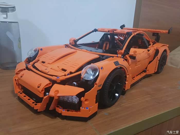 乐高保时捷911 gt3 rs,这简直是艺术品