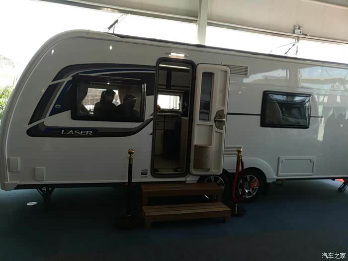 阳春三月北京房车大世界踏青