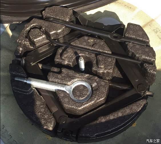 【图】新英朗随车工具有哪些?老司机们～_英朗论坛_汽车之家论坛