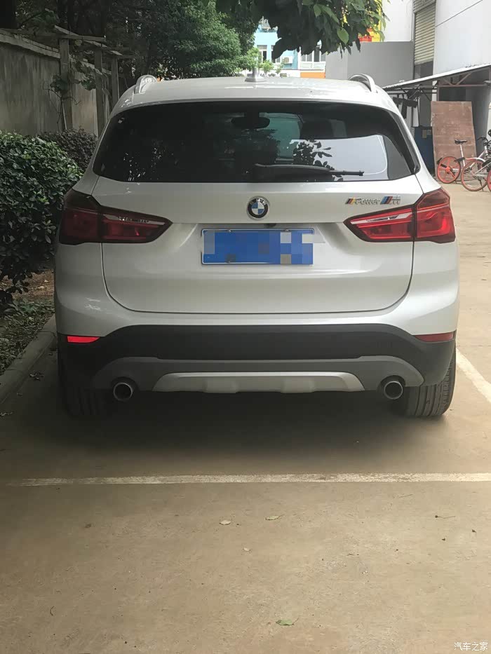 【图】有没有扣尾标的朋友,后面换贴什么了_宝马x1论坛_汽车之家论坛