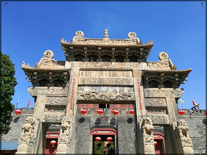 疯子游记避开人山人海的国庆假期闲游泰山东岳庙