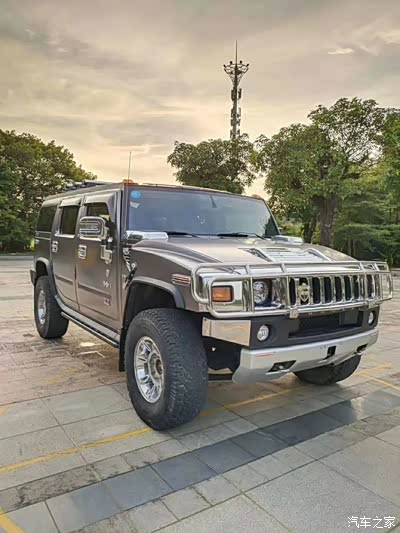 末代悍马h2,有这独一无二的前脸,霸气十足
